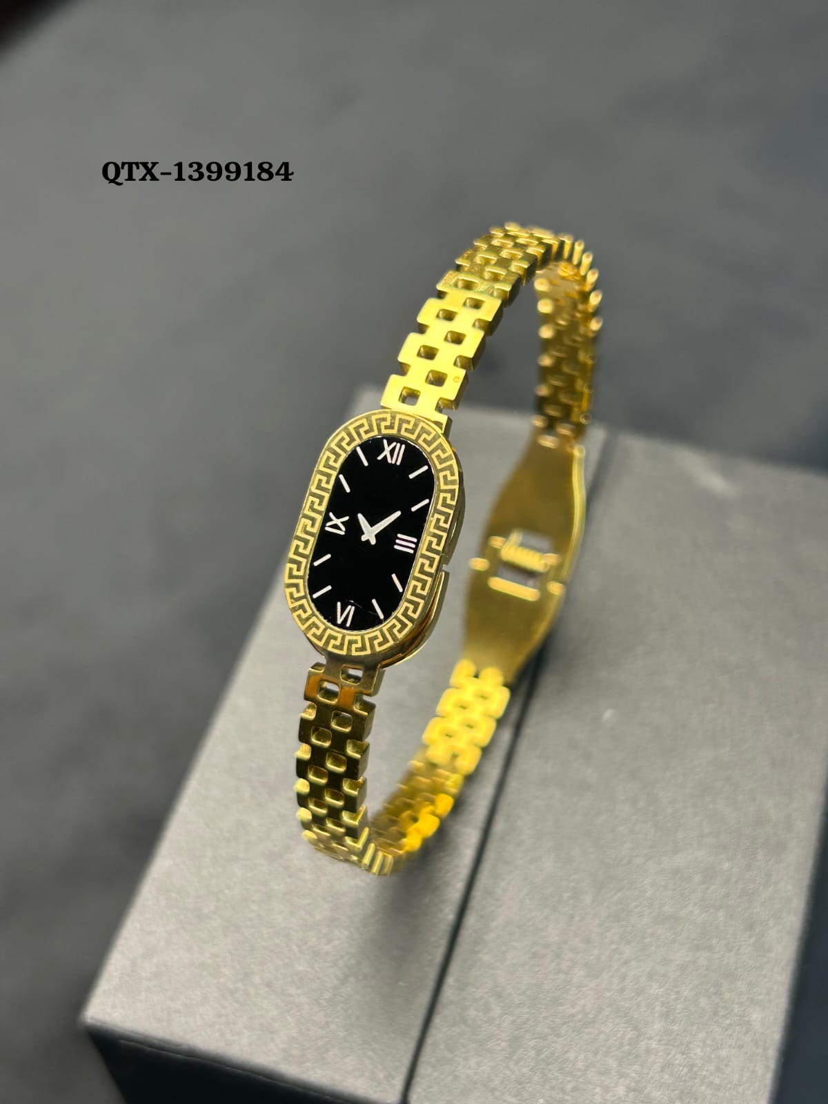 Gold Handcuff Bracelet Style Watch for Women – QTX-184